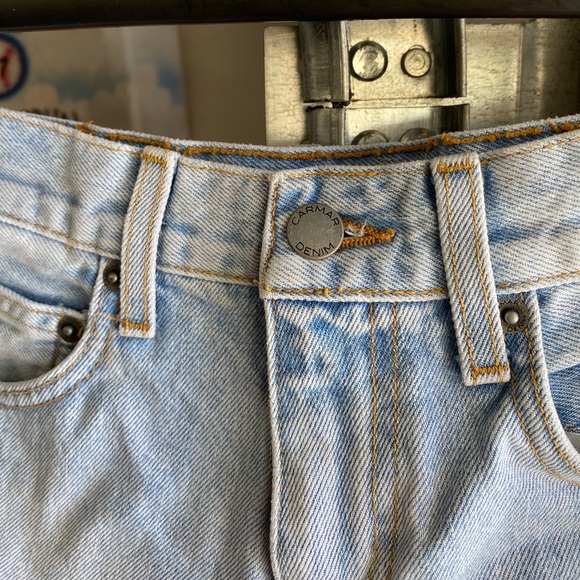 CARMAR shorts from LF with chain detail - Picture 5 of 5